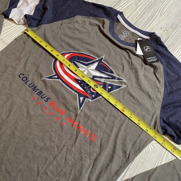 NHL Columbus Blue Jackets Logo LS Raglan Tee Men’s M Blue Gray New - Picture 7 of 10